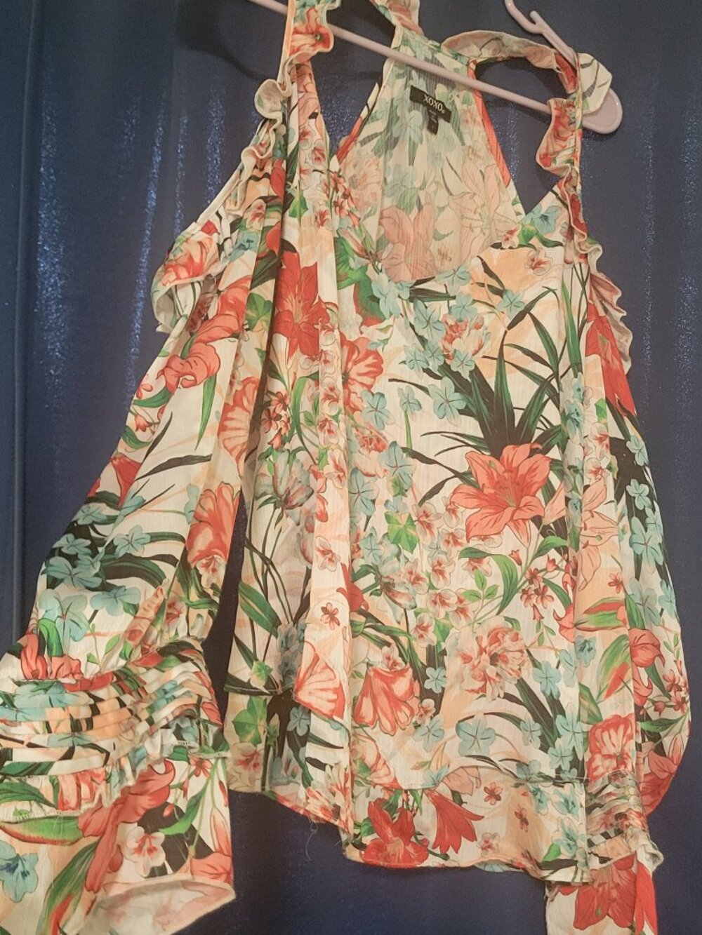 XoXo flora off shoulders top
